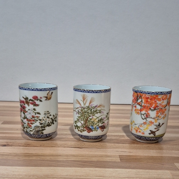 Franklin Mint Other - HOLIDAY SALE Japanese Porcelain Sake Cups (3)